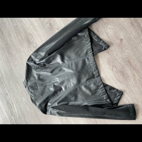 Leather Jacket - Picture 4 of 4